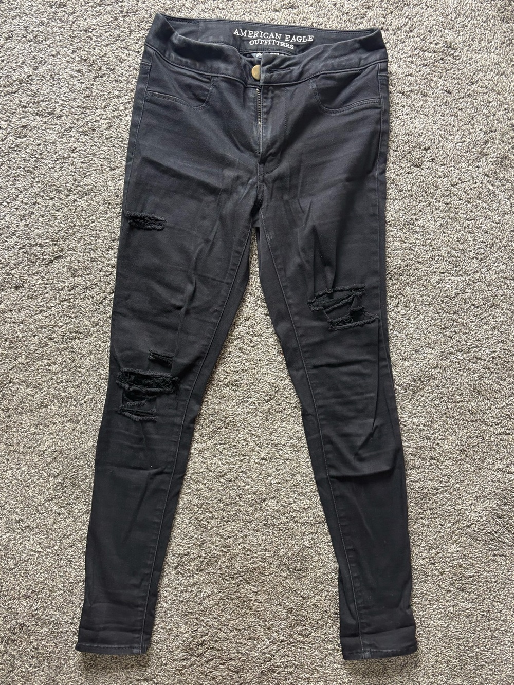 American Eagle Outfitters Women’s Black Distressed Skinny Jeggings